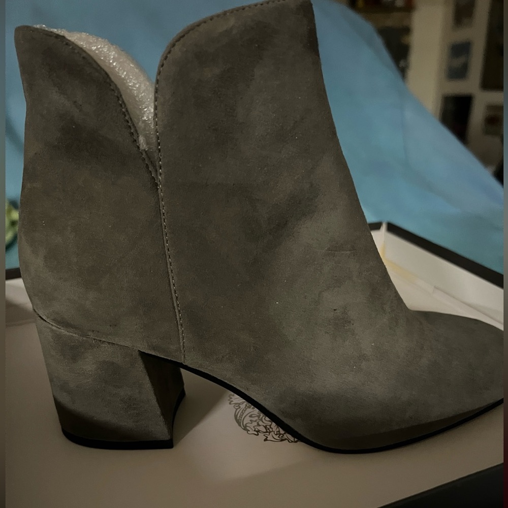 Vince camuto lux suede ankle boots in grey